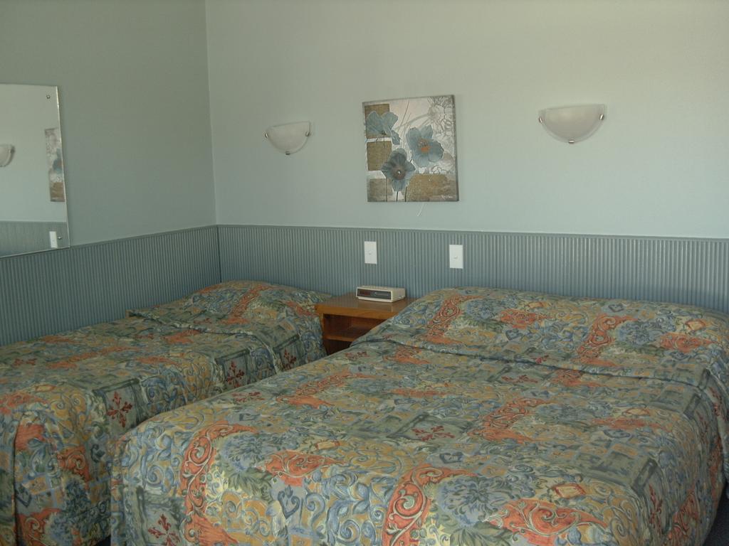 Travellers Rest Motel Bairnsdale Oda fotoğraf