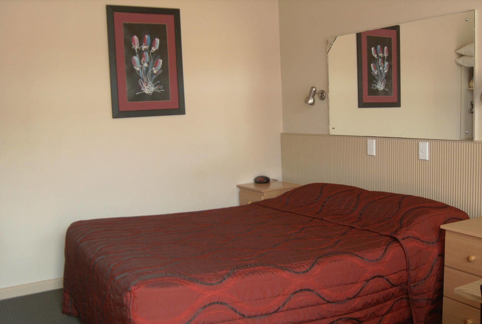 Travellers Rest Motel Bairnsdale Dış mekan fotoğraf
